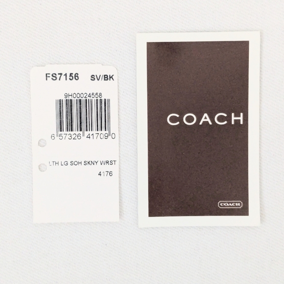 NWT Coach Soho Black Leather Vintage Wristlet Wallet Purse Secure Zip Closure - Picture 7 of 9